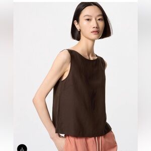 Uniqlo Cropped Linen Tank